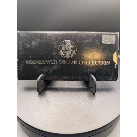 1977 Eisenhower Dollars in Display Box (2 Coins) - Picture 2 of 2